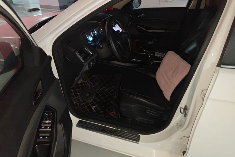 Used Ford Escort 2015 1.5L Automatic Fashion Model Driver Seat