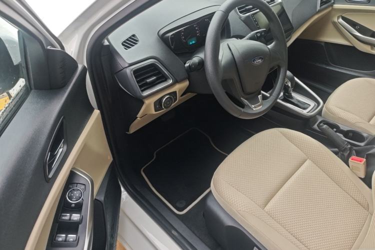 Used Ford Escort 2015 1.5L Automatic Comfort Edition Driver Seat