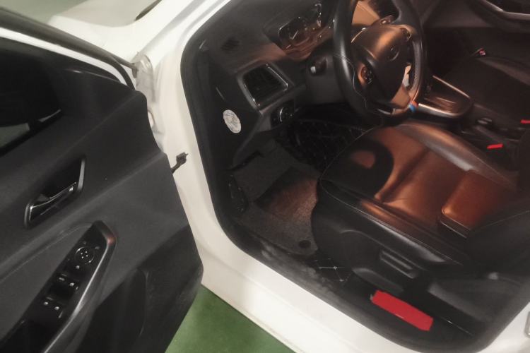 Used Ford Escort 2015 1.5L Automatic Fashion Model Driver Seat