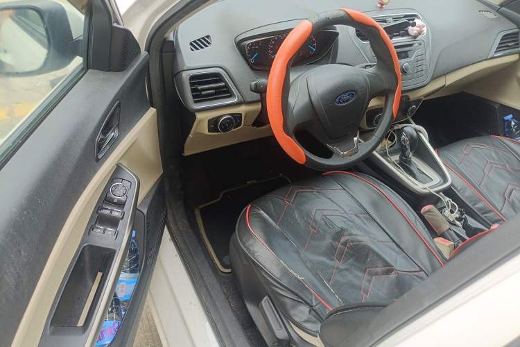 Used Ford Escort 2015 1.5L Automatic Comfort Edition Driver Seat