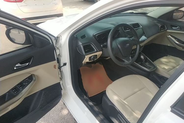 Used Ford Escort 2015 1.5L Automatic Comfort Edition Driver Seat