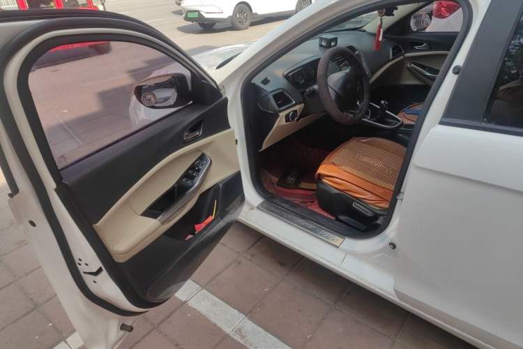 Used Ford Escort 2015 1.5L Manual Comfort Model Driver Seat