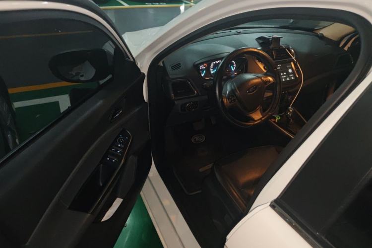 Used Ford Escort 2015 1.5L Automatic Fashion Model Driver Seat