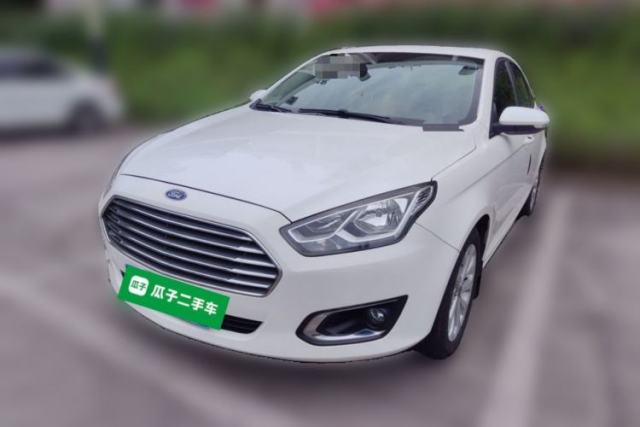 Used Ford Escort 2015 1.5L Automatic Fashion Model