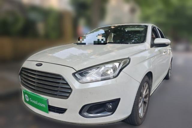 Used Ford Escort 2015 1.5L Automatic Fashion Model