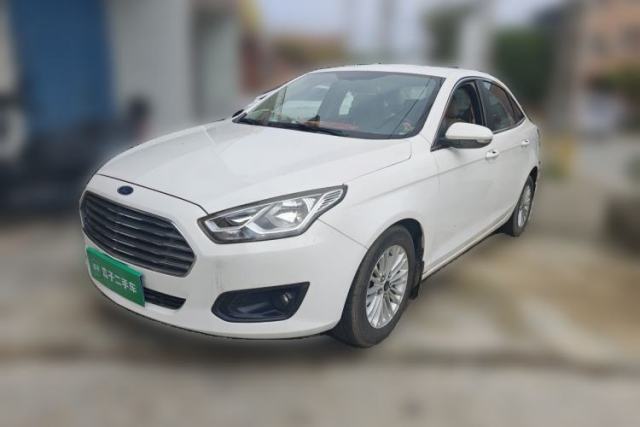 Używany Ford Escort 2015 1.5L Manual Comfort Model