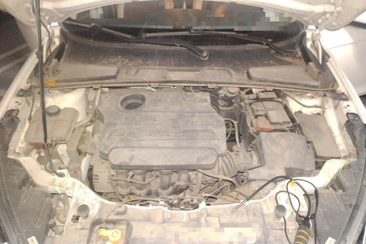 Used Ford Escort 2015 1.5L Manual Comfort Model Engine Bay