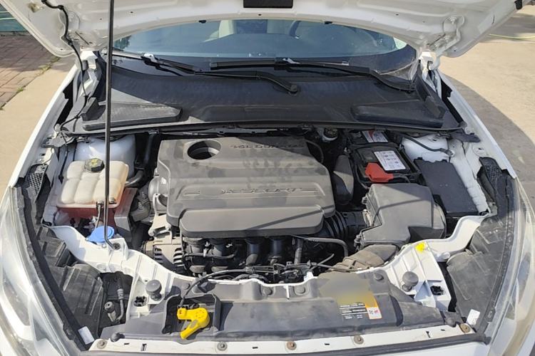 Used Ford Escort 2015 1.5L Automatic Comfort Edition Engine Bay