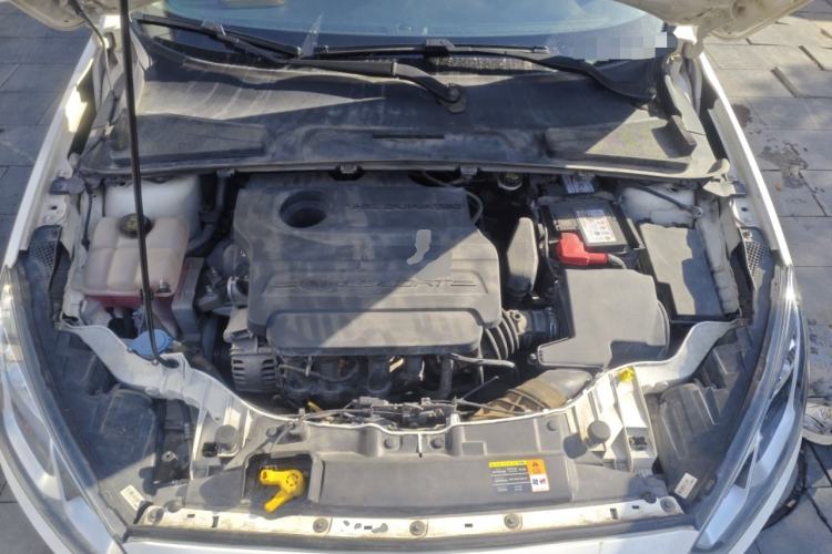 Used Ford Escort 2015 1.5L Automatic Fashion Model Engine Bay