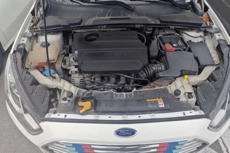 Used Ford Escort 2015 1.5L Automatic Fashion Model Engine Bay