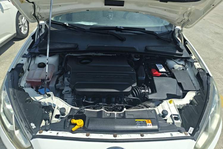 Used Ford Escort 2015 1.5L Automatic Fashion Model Engine Bay