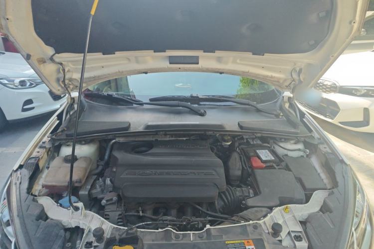 Used Ford Escort 2015 1.5L Automatic Fashion Model Engine Bay