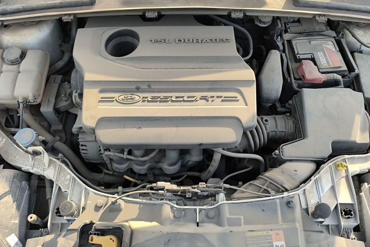 Used Ford Escort 2015 1.5L Automatic Fashion Model Engine Bay