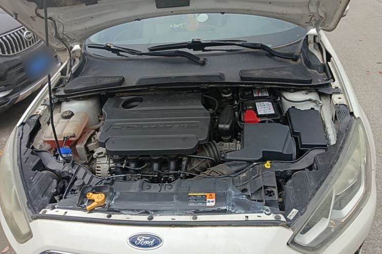 Used Ford Escort 2015 1.5L Automatic Comfort Edition Engine Bay