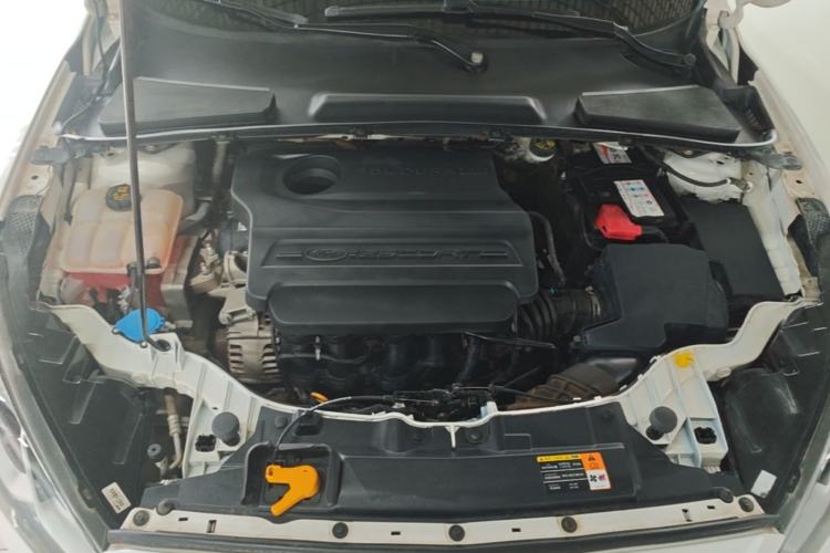 Used Ford Escort 2015 1.5L Manual Comfort Model Engine Bay