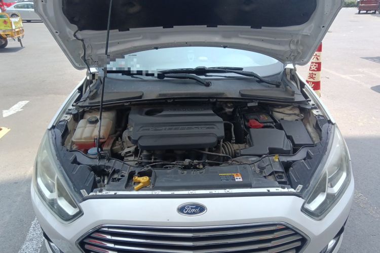 Used Ford Escort 2015 1.5L Manual Fashion Edition Engine Bay