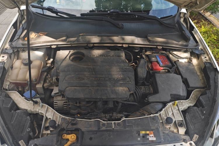 Used Ford Escort 2015 1.5L Automatic Fashion Model Engine Bay