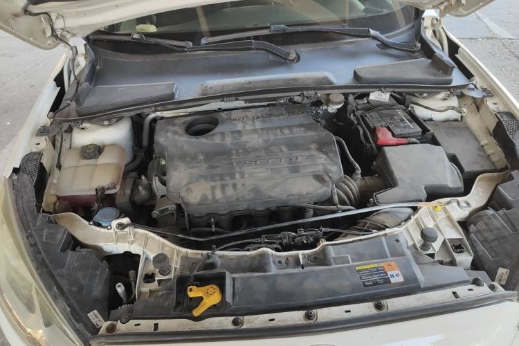 Used Ford Escort 2015 1.5L Manual Comfort Model Engine Bay