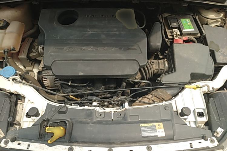 Used Ford Escort 2015 1.5L Automatic Fashion Model Engine Bay