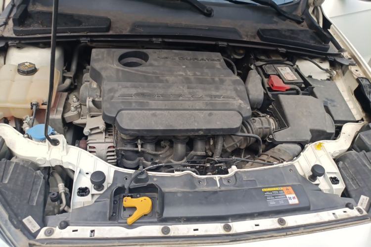 Used Ford Escort 2015 1.5L Automatic Comfort Edition Engine Bay