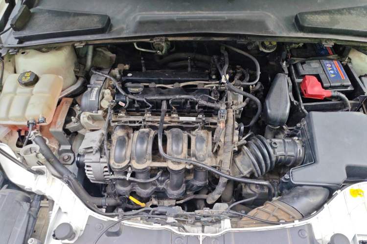 Used Ford Escort 2015 1.5L Automatic Fashion Model Engine Bay