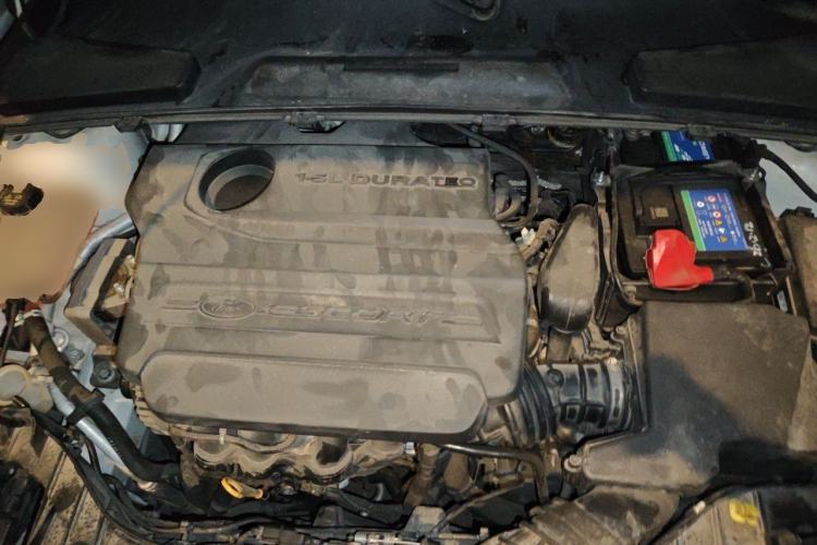 Used Ford Escort 2015 1.5L Automatic Fashion Model Engine Bay