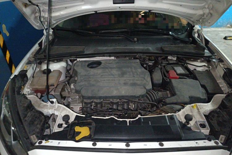 Used Ford Escort 2015 1.5L Automatic Fashion Model Engine Bay
