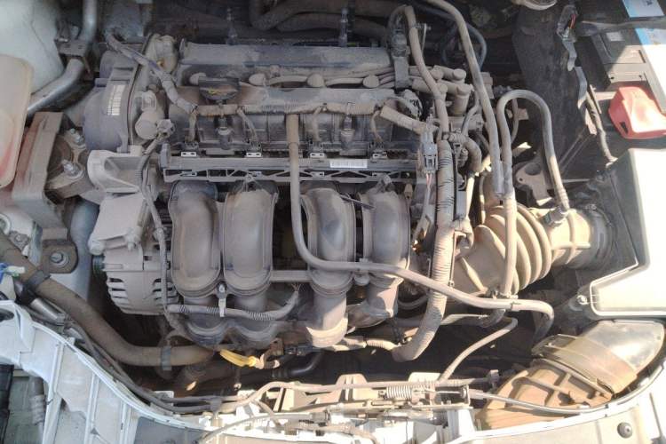Used Ford Escort 2015 1.5L Manual Comfort Model Engine Bay