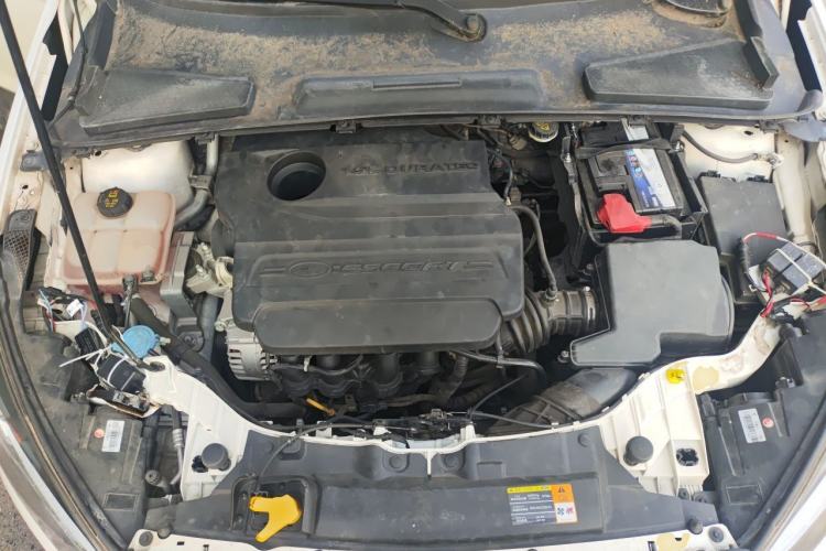 Used Ford Escort 2015 1.5L Manual Comfort Model Engine Bay