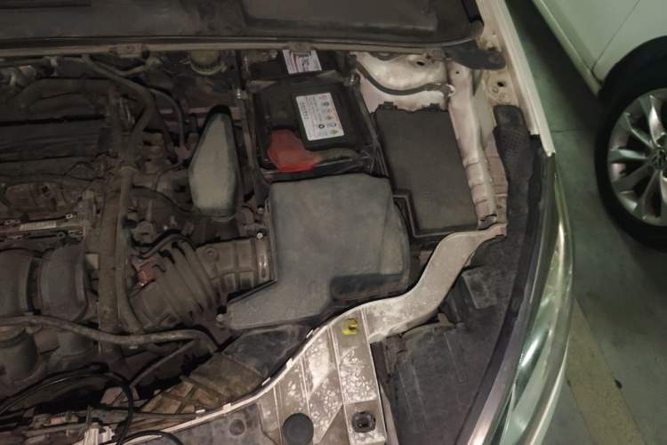 Used Ford Escort 2015 1.5L Automatic Fashion Model Engine Bay Left