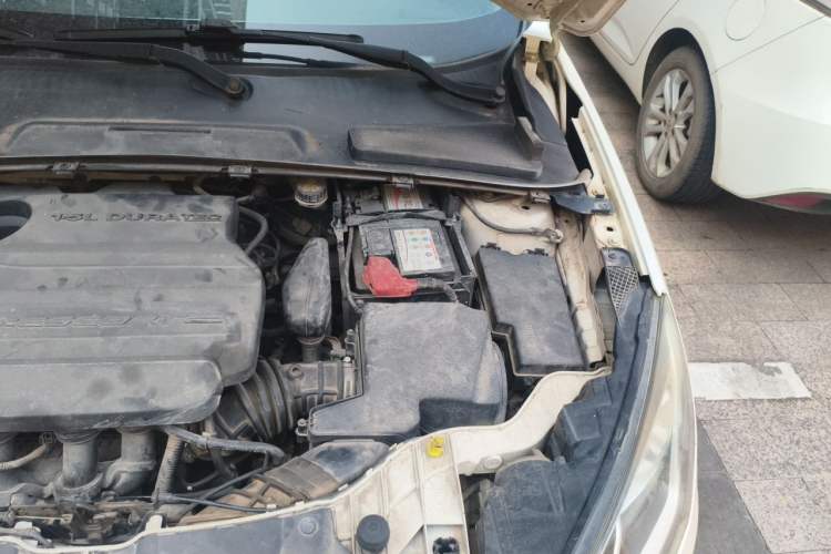 Used Ford Escort 2015 1.5L Automatic Fashion Model Engine Bay Left