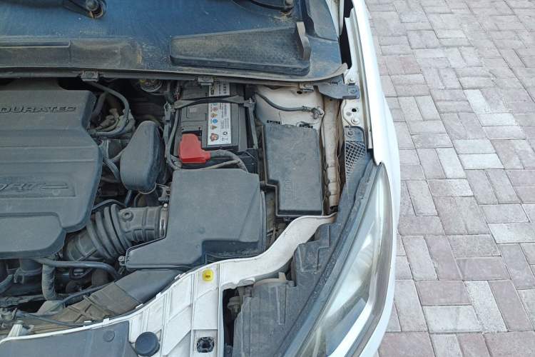 Used Ford Escort 2015 1.5L Automatic Fashion Model Engine Bay Left