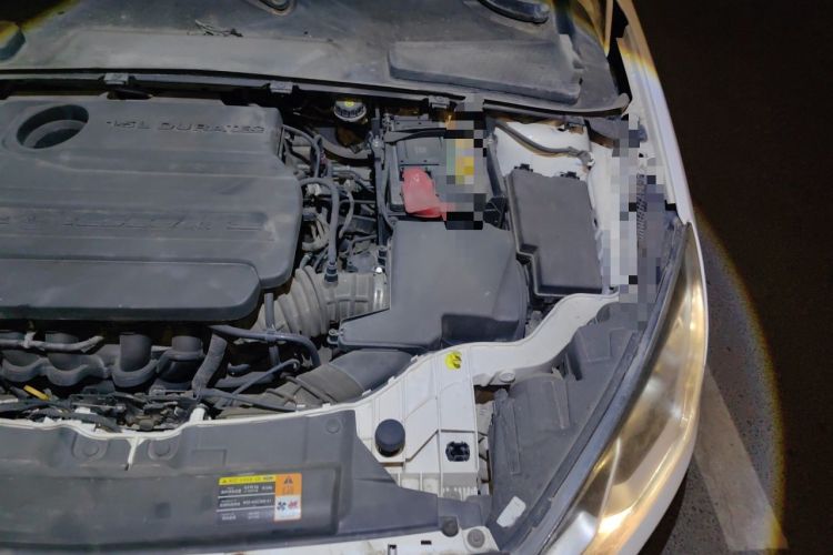 Used Ford Escort 2015 1.5L Manual Comfort Model Engine Bay Left