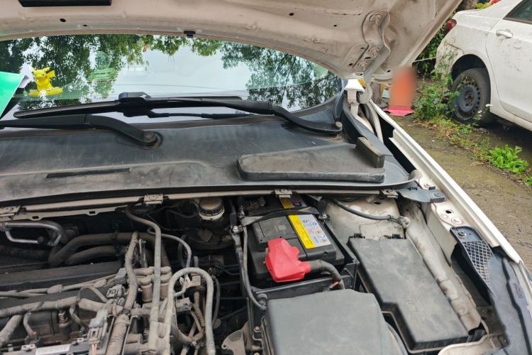 Used Ford Escort 2015 1.5L Manual Fashion Edition Engine Bay Left