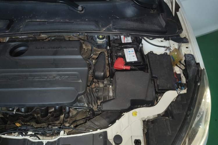 Used Ford Escort 2015 1.5L Automatic Fashion Model Engine Bay Left