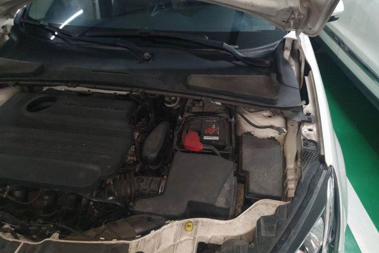 Used Ford Escort 2015 1.5L Automatic Fashion Model Engine Bay Left