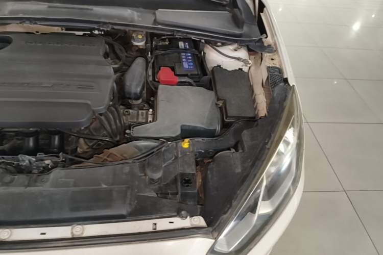 Used Ford Escort 2015 1.5L Automatic Comfort Edition Engine Bay Left