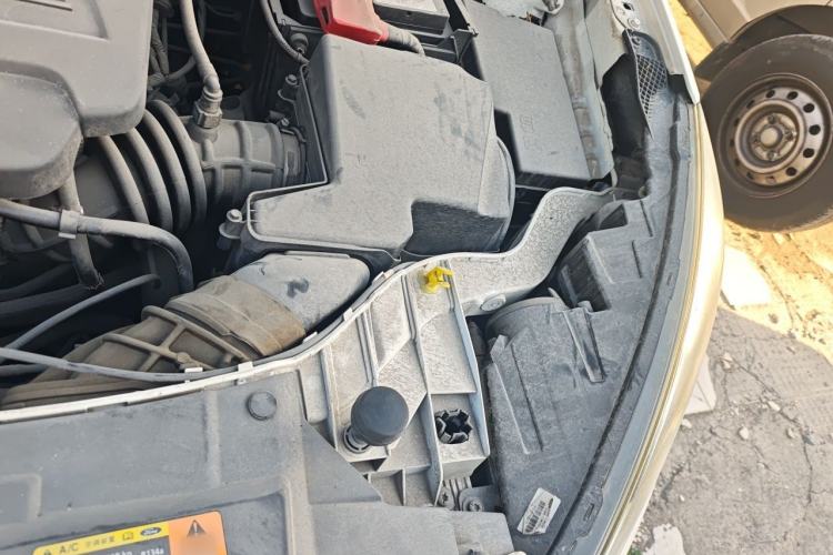 Used Ford Escort 2015 1.5L Manual Comfort Model Engine Bay Left