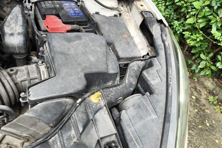Used Ford Escort 2015 1.5L Automatic Comfort Edition Engine Bay Left