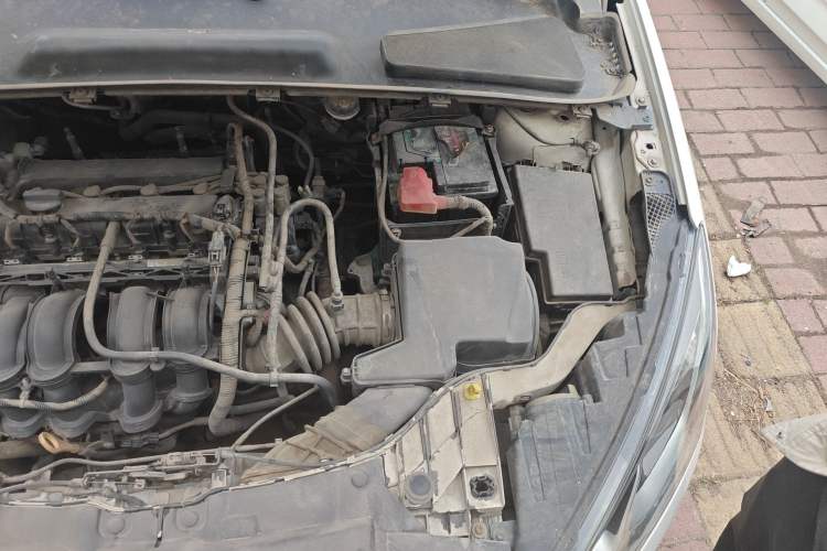 Used Ford Escort 2015 1.5L Manual Comfort Model Engine Bay Left