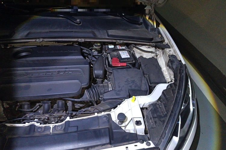 Used Ford Escort 2015 1.5L Automatic Fashion Model Engine Bay Left