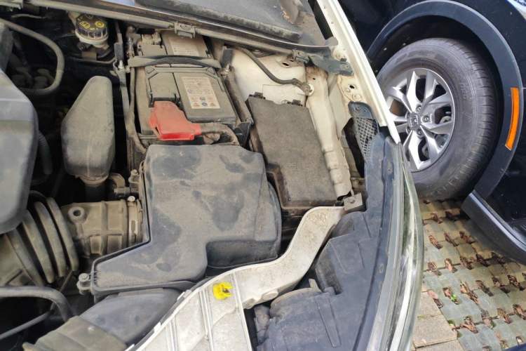 Used Ford Escort 2015 1.5L Automatic Fashion Model Engine Bay Left