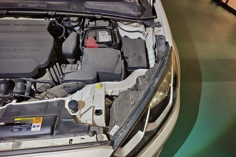 Used Ford Escort 2015 1.5L Automatic Fashion Model Engine Bay Left
