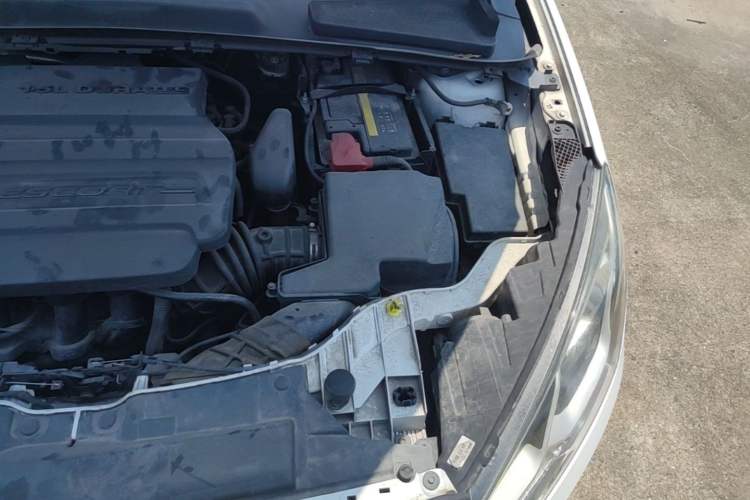 Used Ford Escort 2015 1.5L Automatic Fashion Model Engine Bay Left