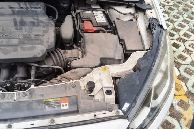 Used Ford Escort 2015 1.5L Automatic Fashion Model Engine Bay Left