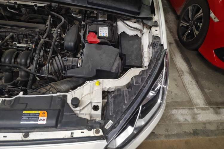 Used Ford Escort 2015 1.5L Automatic Fashion Model Engine Bay Left