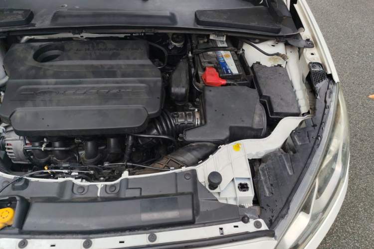 Used Ford Escort 2015 1.5L Automatic Fashion Model Engine Bay Left