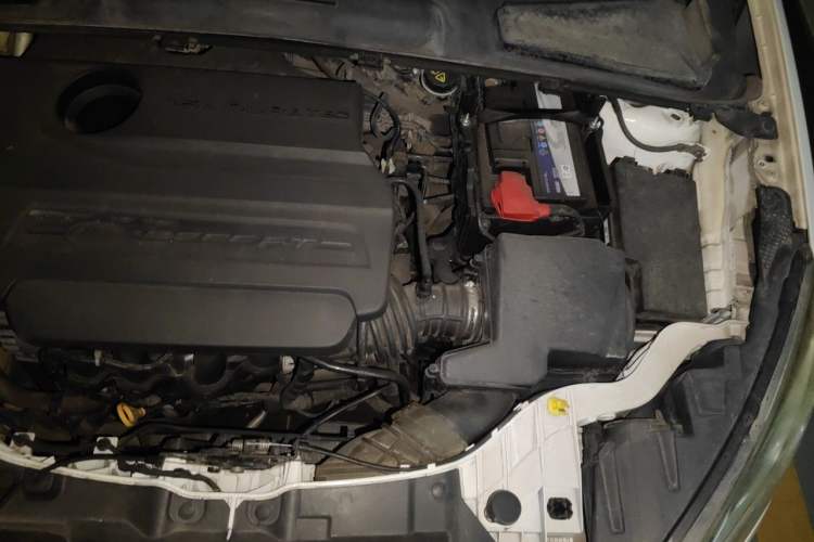Used Ford Escort 2015 1.5L Manual Fashion Edition Engine Bay Left