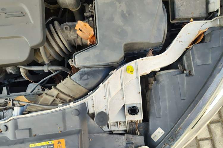 Used Ford Escort 2015 1.5L Automatic Fashion Model Engine Bay Left