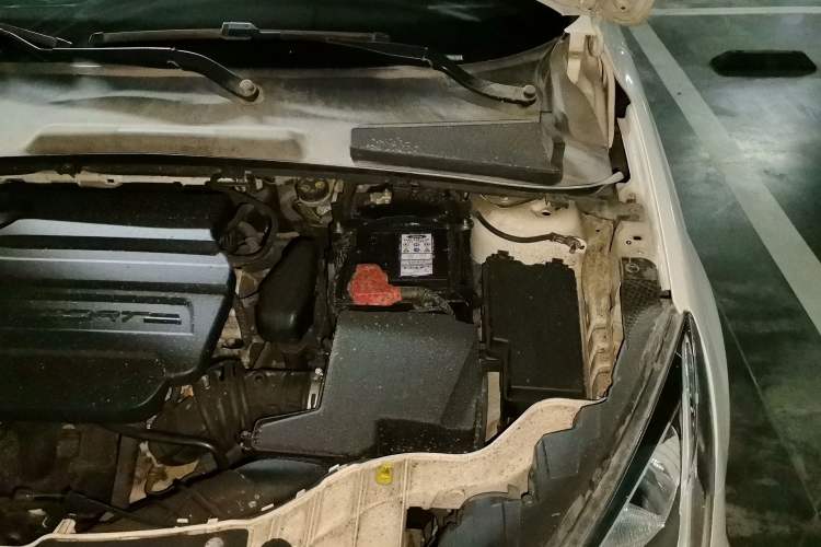 Used Ford Escort 2015 1.5L Automatic Comfort Edition Engine Bay Left